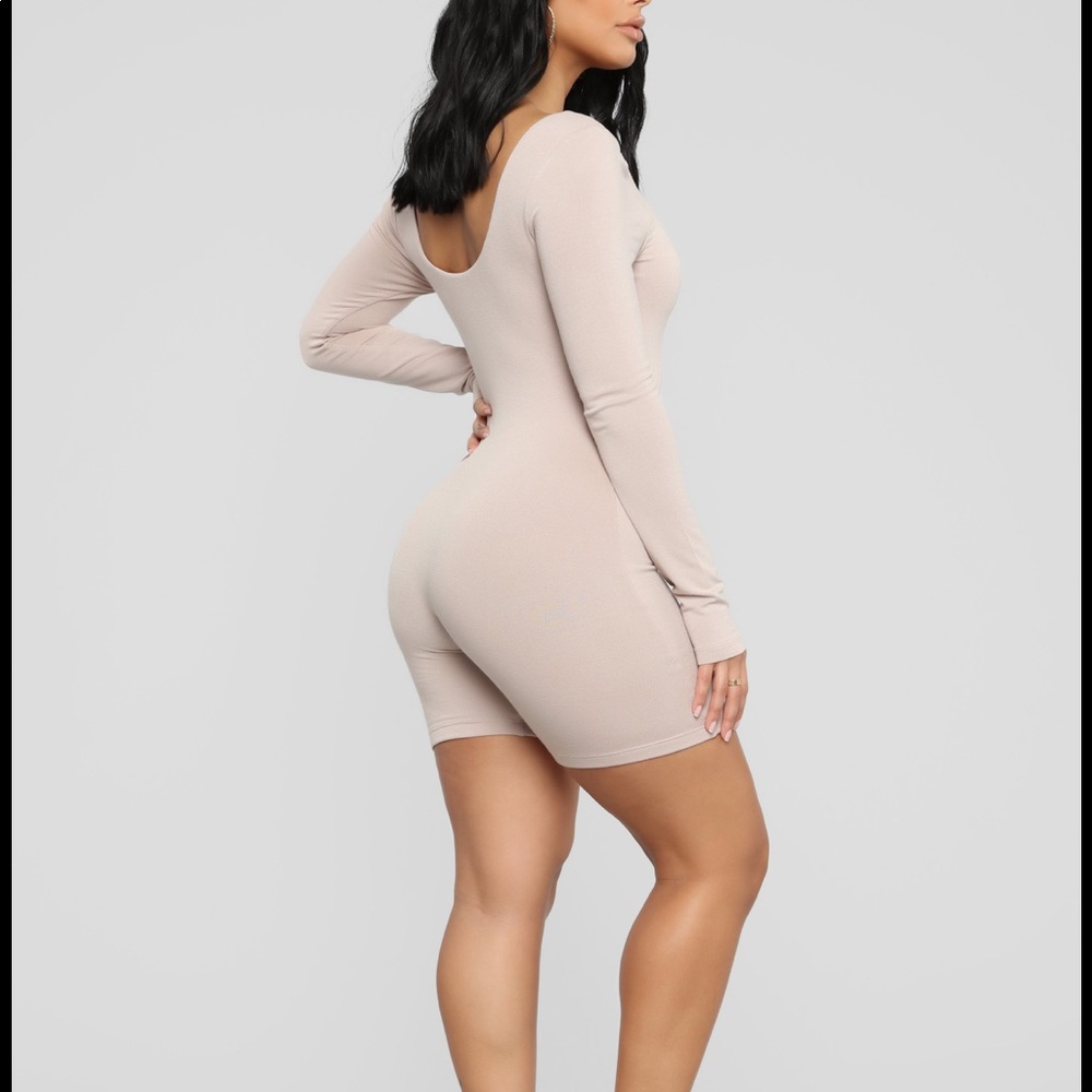 Romper - Picture 3 of 4